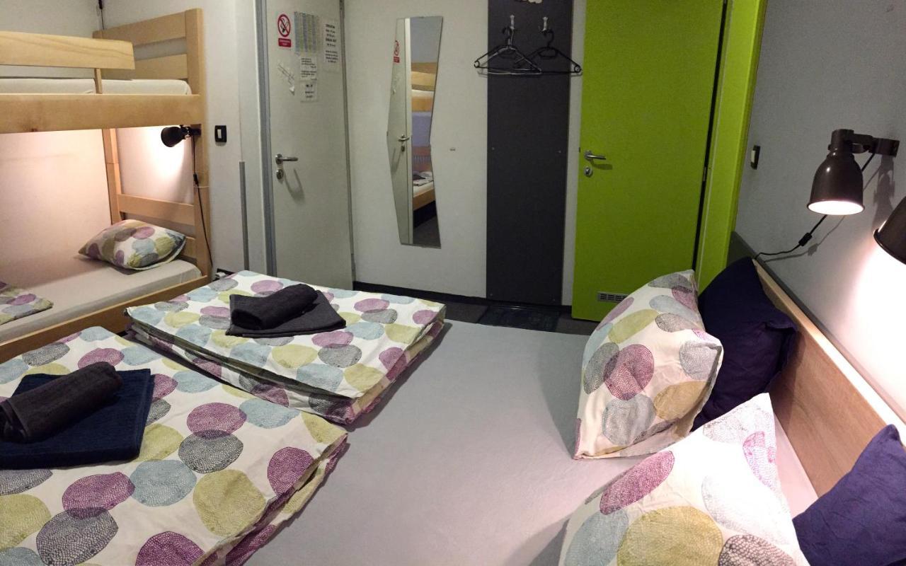 Hostel Chic Zagreb Extérieur photo